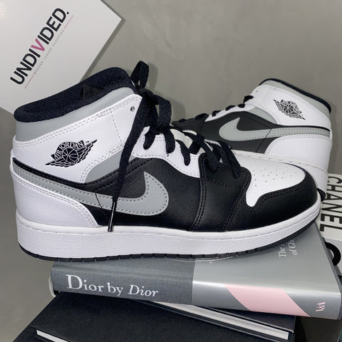 JORDAN 1 MID BLACK WHITE SHADOW